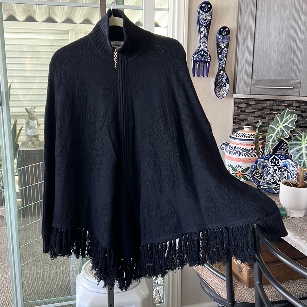 St. john Sport Poncho